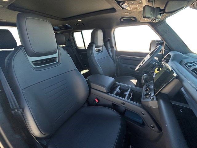 New 2026 Land Rover Defender 110 OCTA image 19
