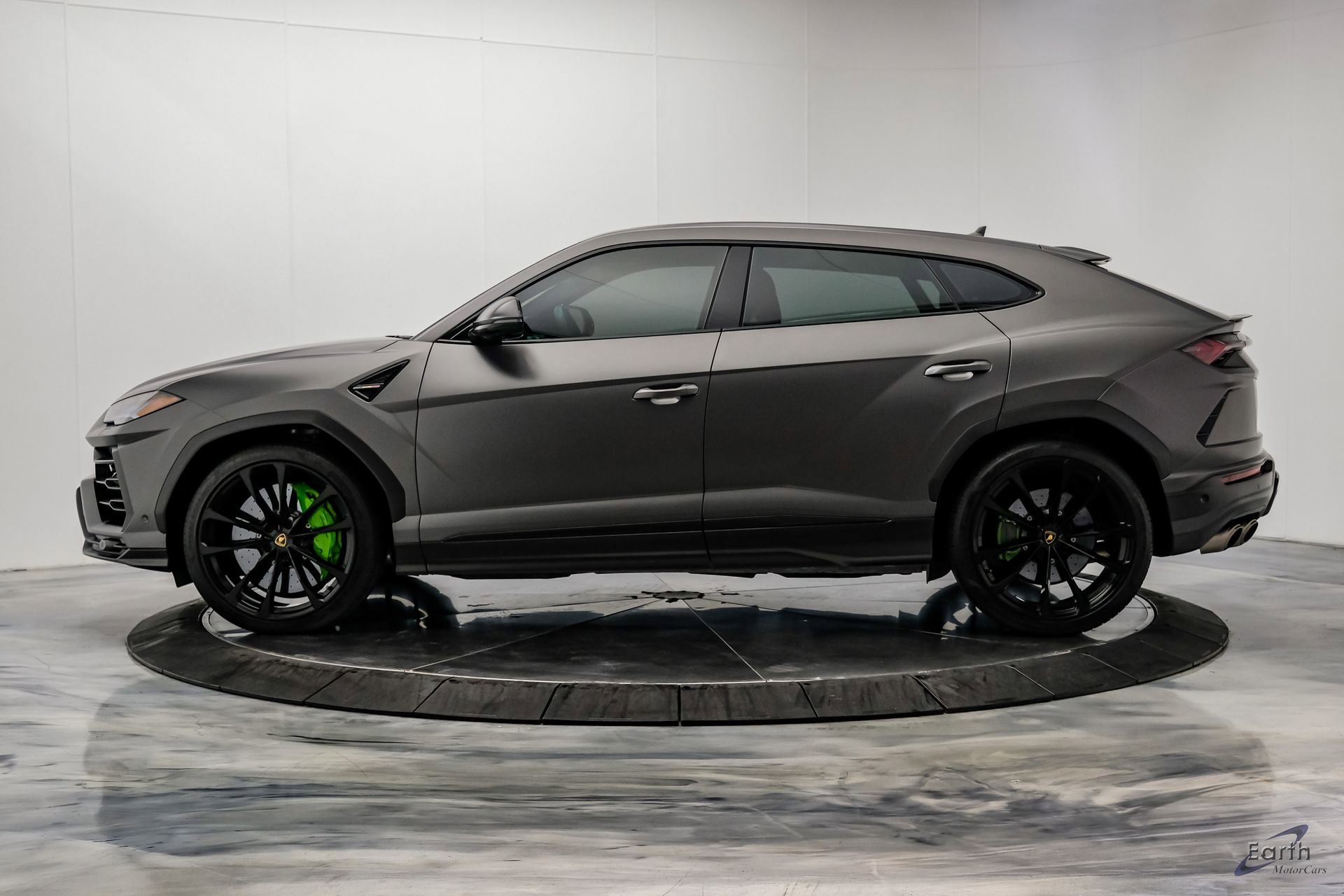 Used 2022 Lamborghini Urus image 8