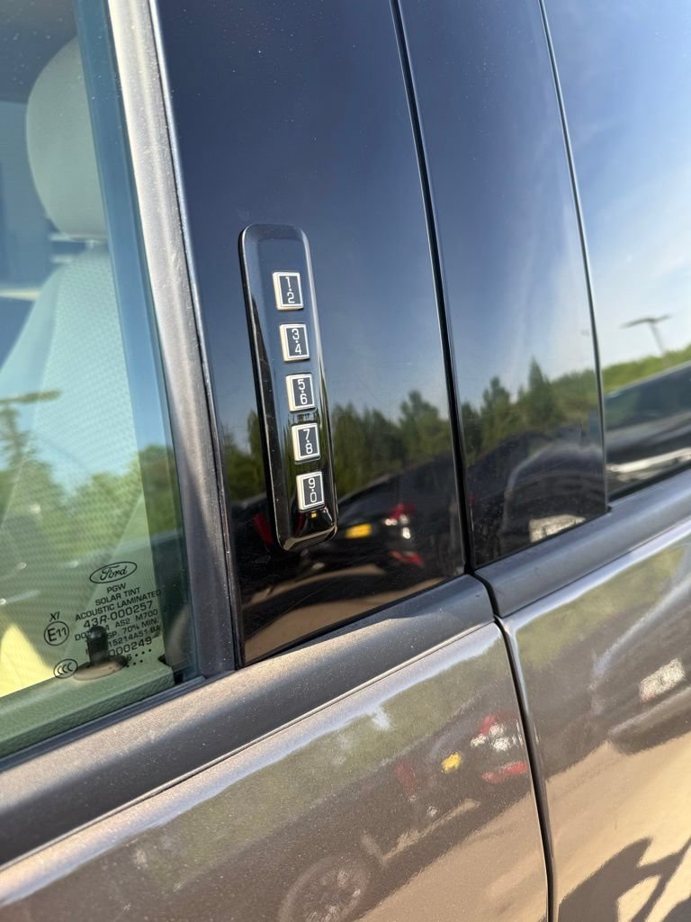 Used 2017 Ford F150 XLT w/ Equipment Group 302A Luxury AWD/4WD image 30