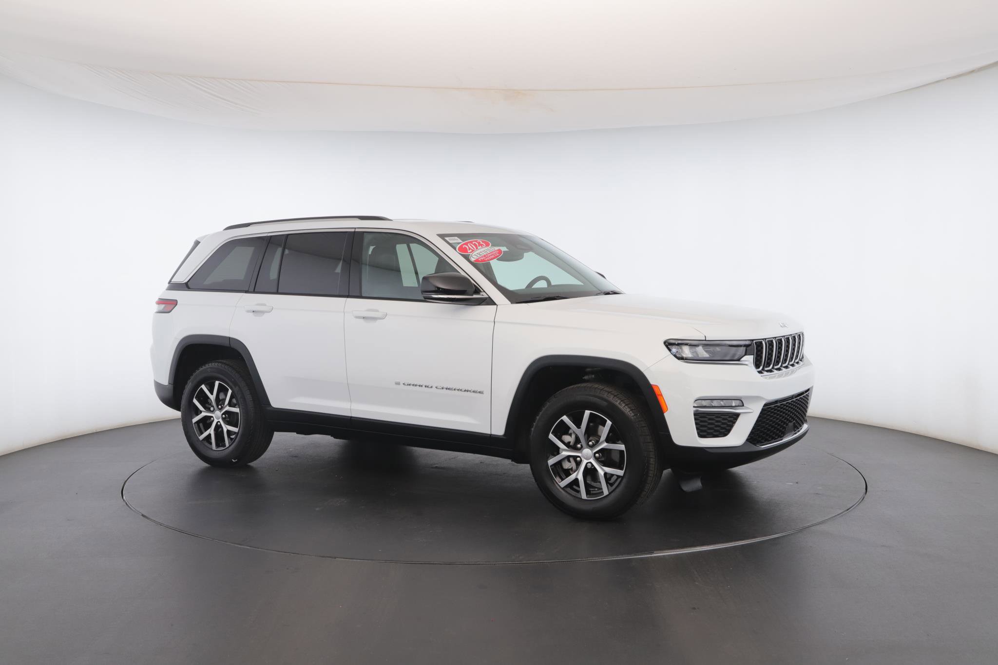 Used 2023 Jeep Grand Cherokee Limited w/ Trailer Tow Prep Group (B) image 35