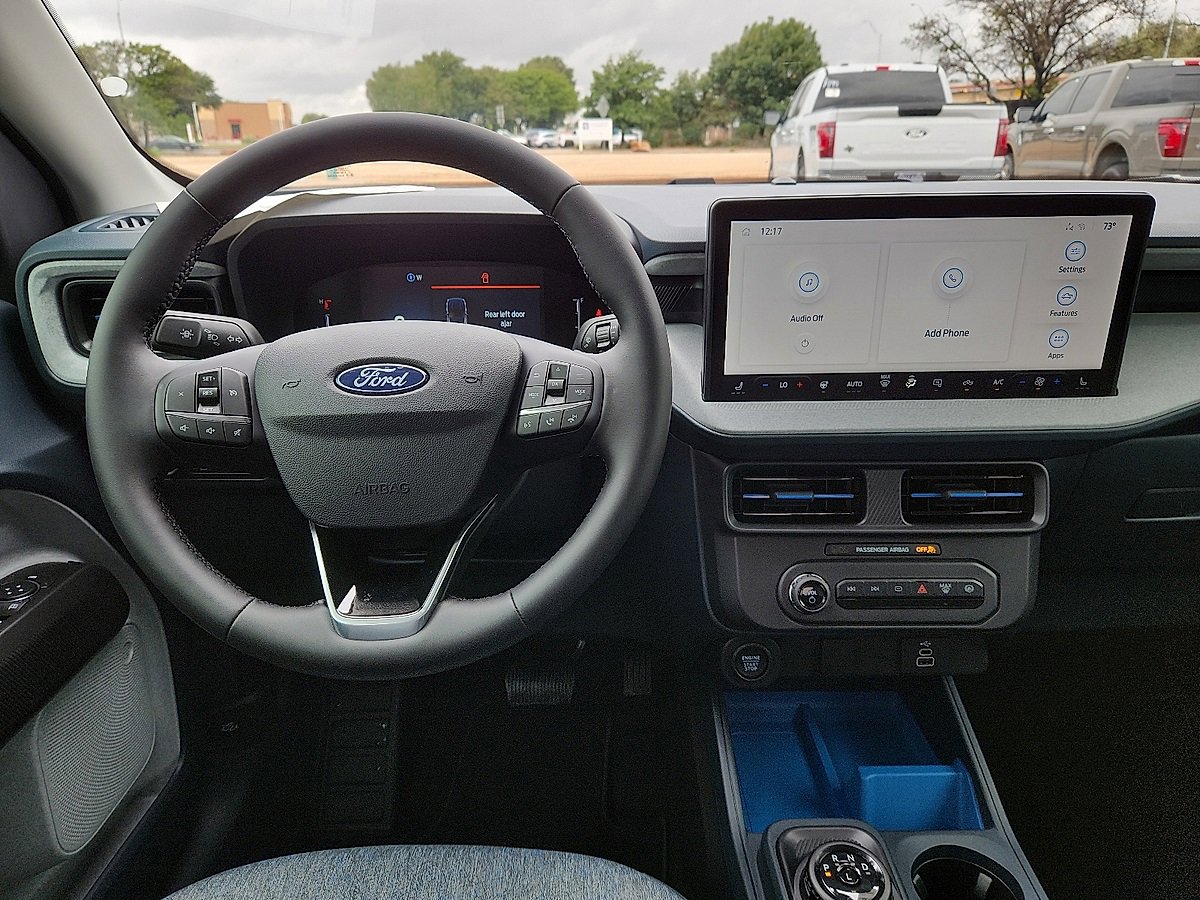 New 2025 Ford Maverick XLT w/ XLT Luxury Package image 6