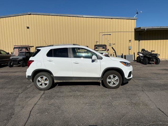 Used 2017 Chevrolet Trax LT image 4