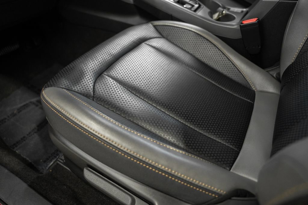 Used 2025 Subaru Crosstrek 2.5i Wilderness w/ Crosstrek Mirror Package AWD/4WD image 36