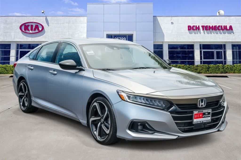 Used 2022 Honda Accord Sport image 3