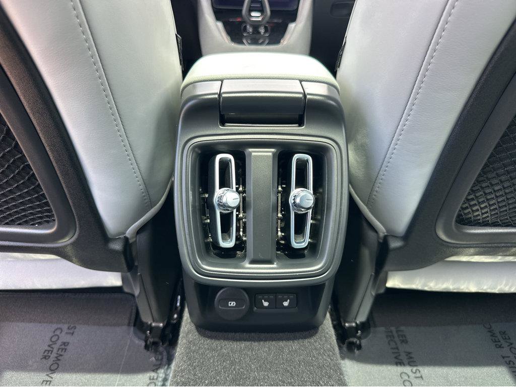 Used 2023 Polestar Polestar 2 AWD/4WD image 17