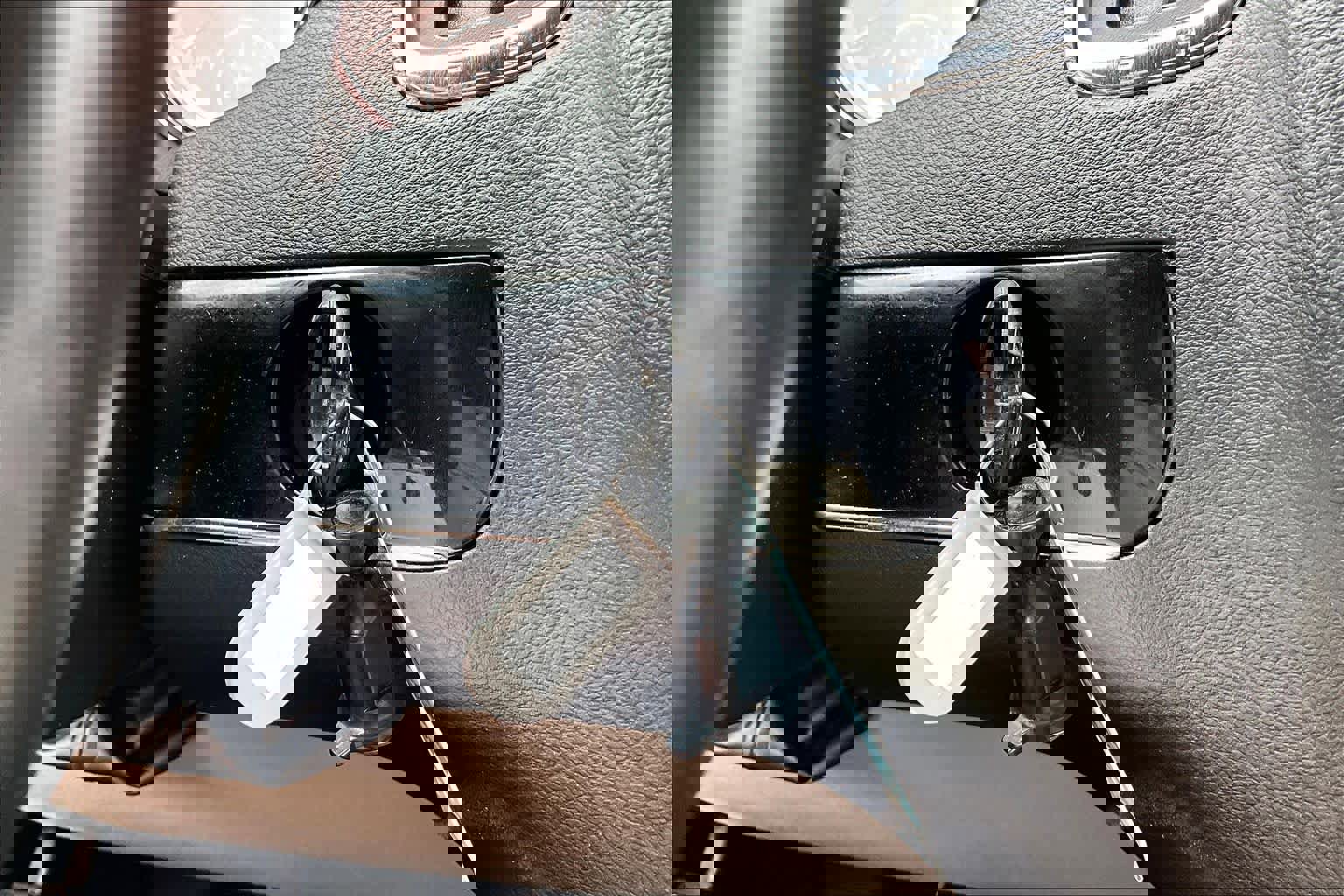 Used 2017 Dodge Grand Caravan SXT image 35