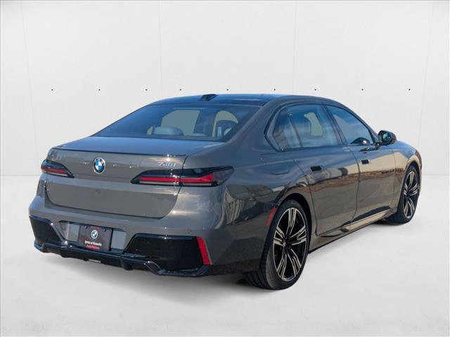 New 2026 BMW 740i w/ Premium Package video 2
