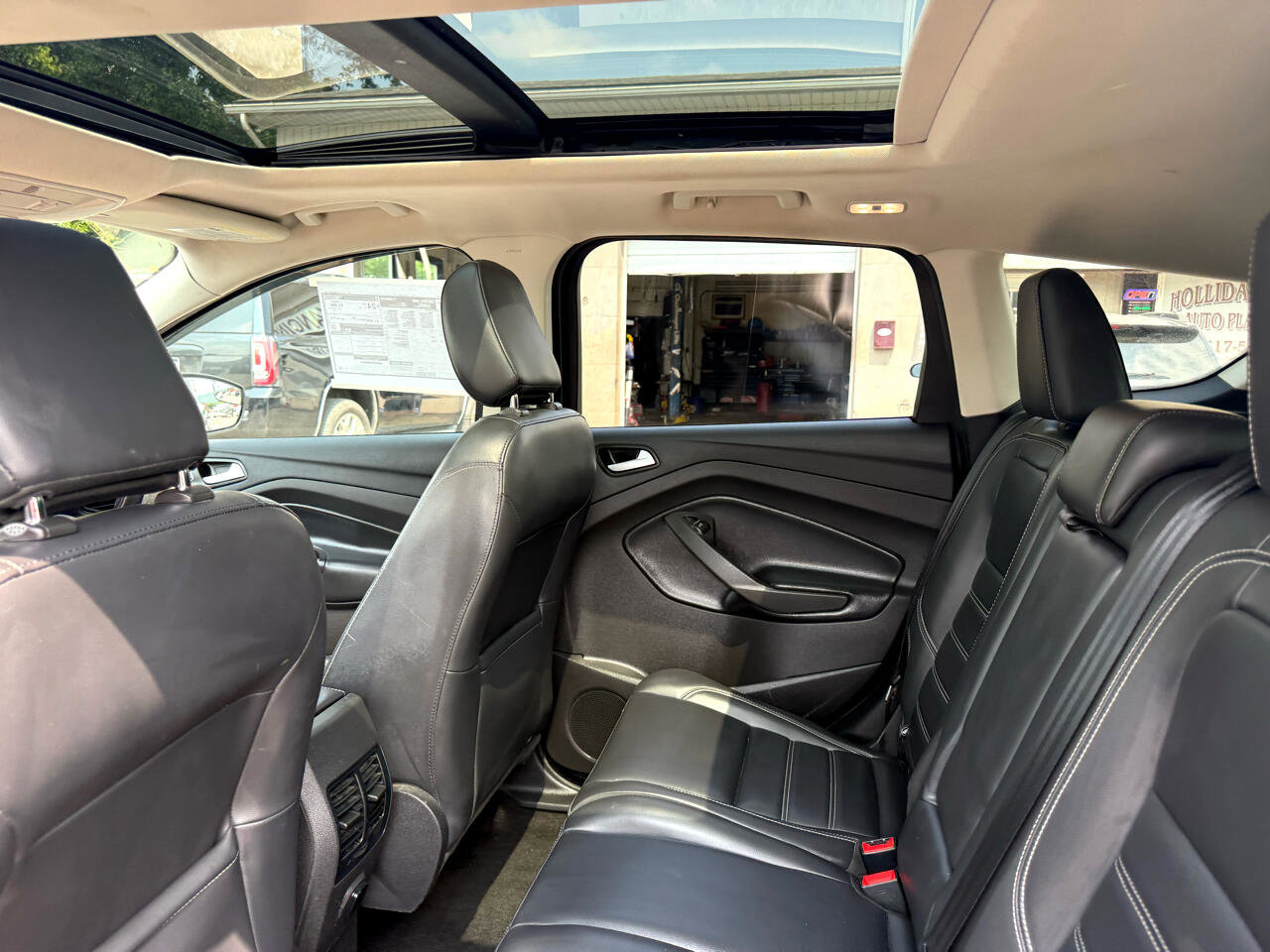 Used 2019 Ford Escape SEL image 40