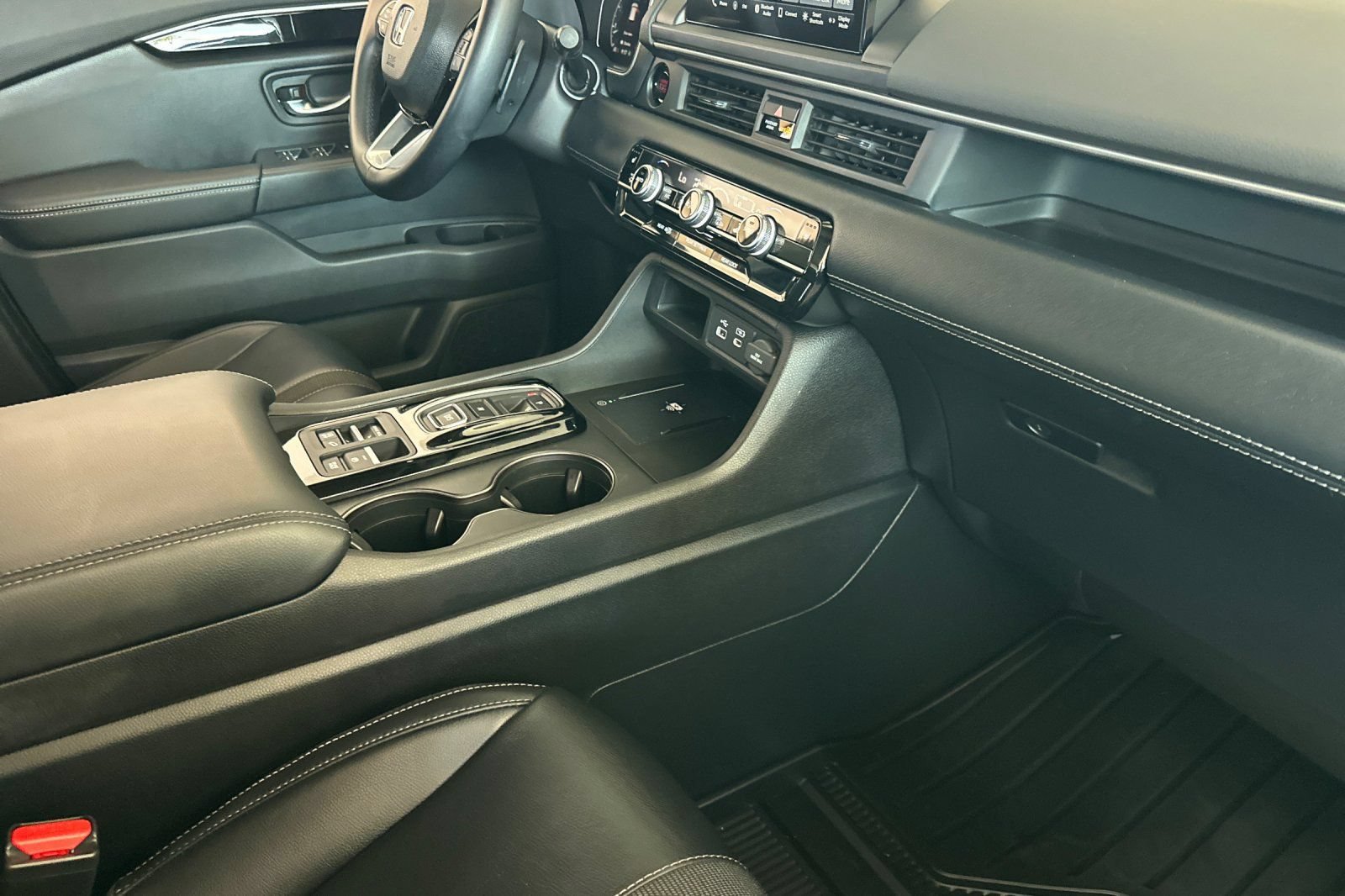 Used 2023 Honda Pilot EX-L image 13