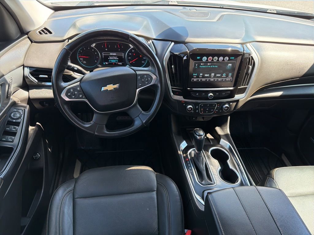Used 2019 Chevrolet Traverse Premier w/ Redline Edition FWD image 17
