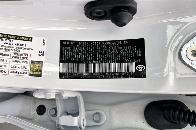 Used 2026 Toyota Corolla LE w/ LE Premium Package FWD image 35