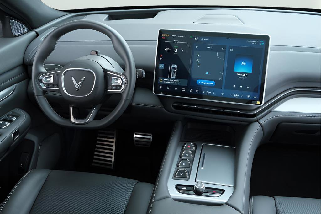 Used 2024 VinFast VF 9 Plus AWD/4WD image 10