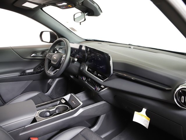 New 2025 Chevrolet Equinox LT w/ Convenience Package II image 8