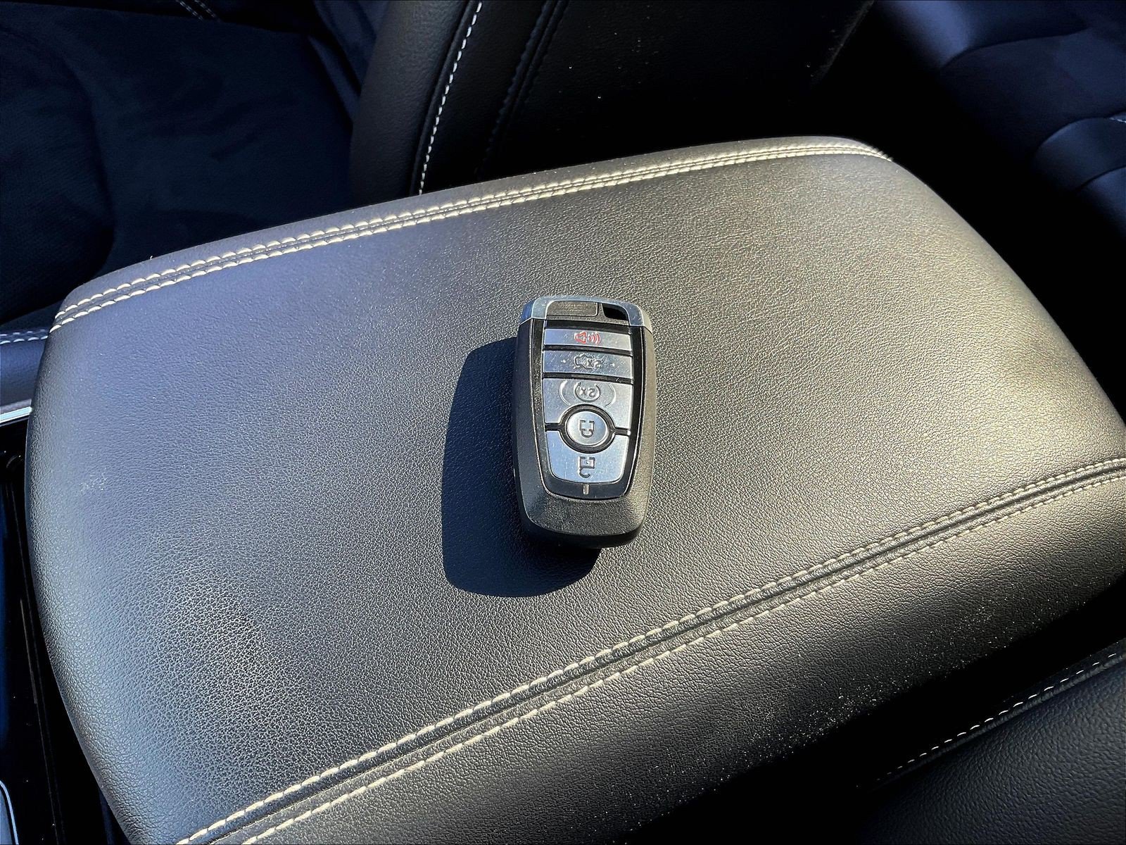 Used 2019 Ford Edge ST w/ Convenience Package AWD/4WD image 35