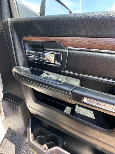 Used 2016 RAM 2500 Laramie w/ Sport Appearance Group AWD/4WD image 25