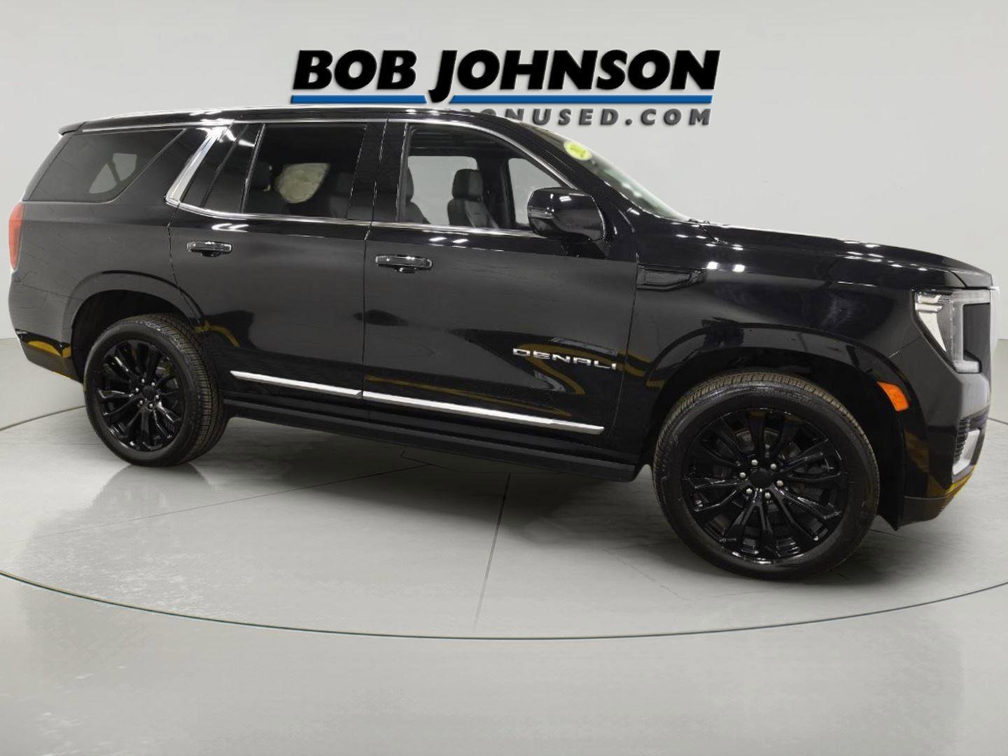Certified 2021 GMC Yukon Denali w/ Denali Premium Package AWD/4WD image 1