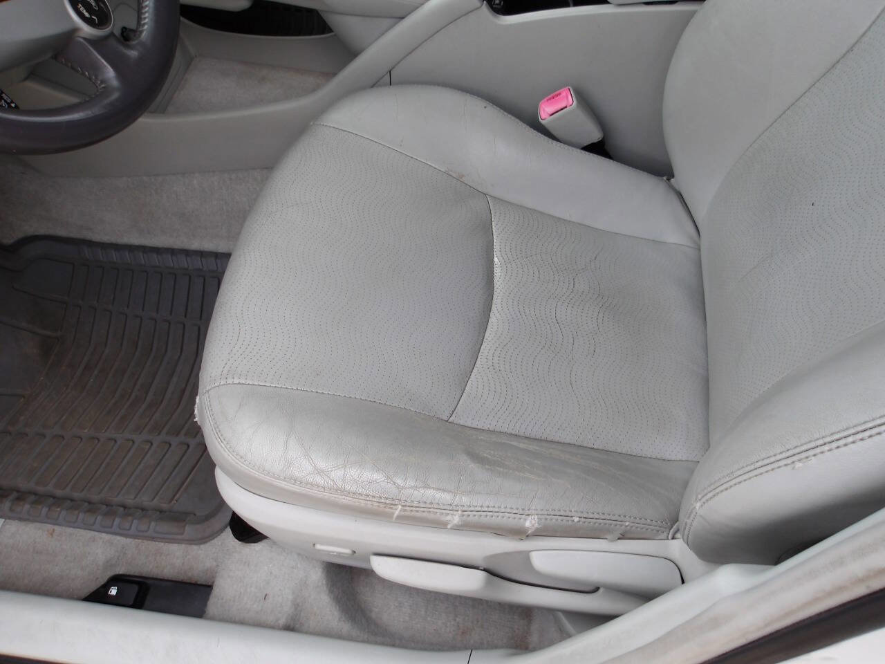 Used 2010 Toyota Prius Three FWD image 20