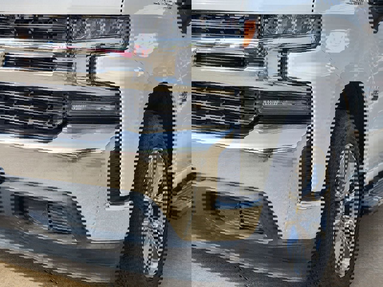 Used 2020 Chevrolet Silverado 1500 LT w/ Texas Edition RWD image 9