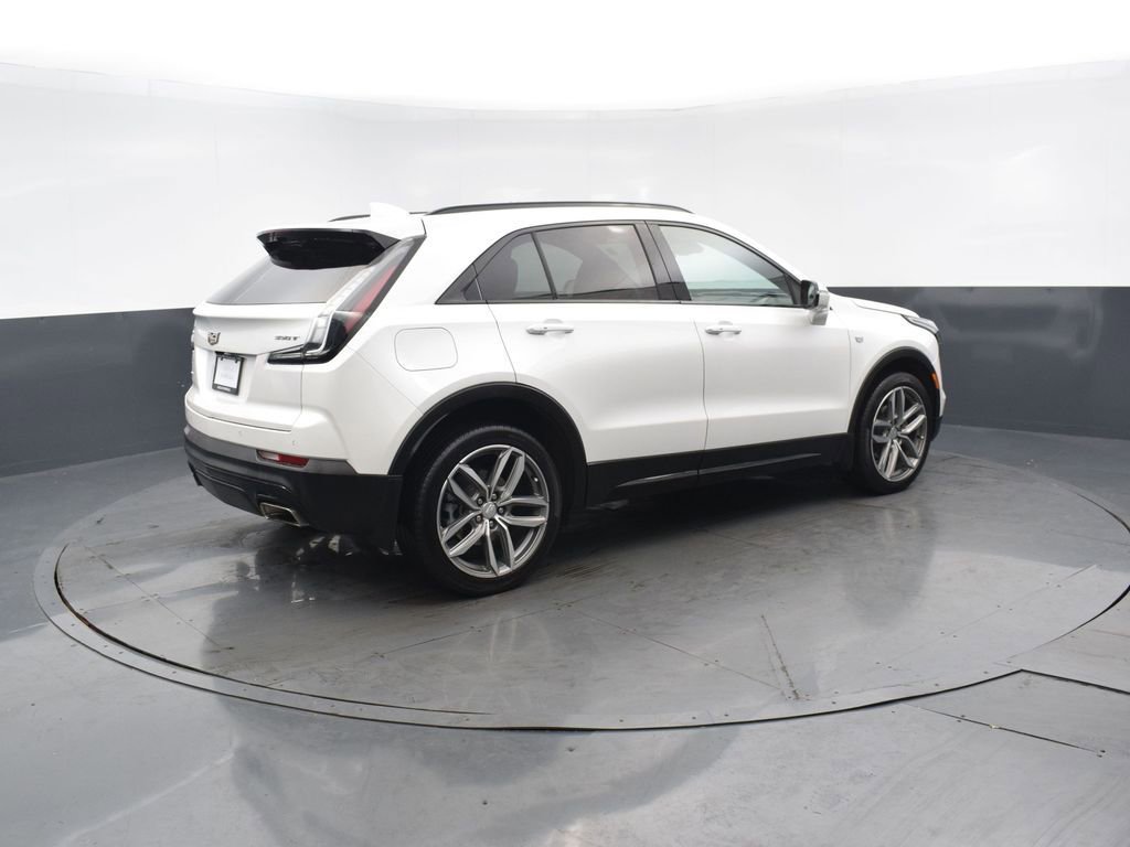 Used 2023 Cadillac XT4 Sport image 6