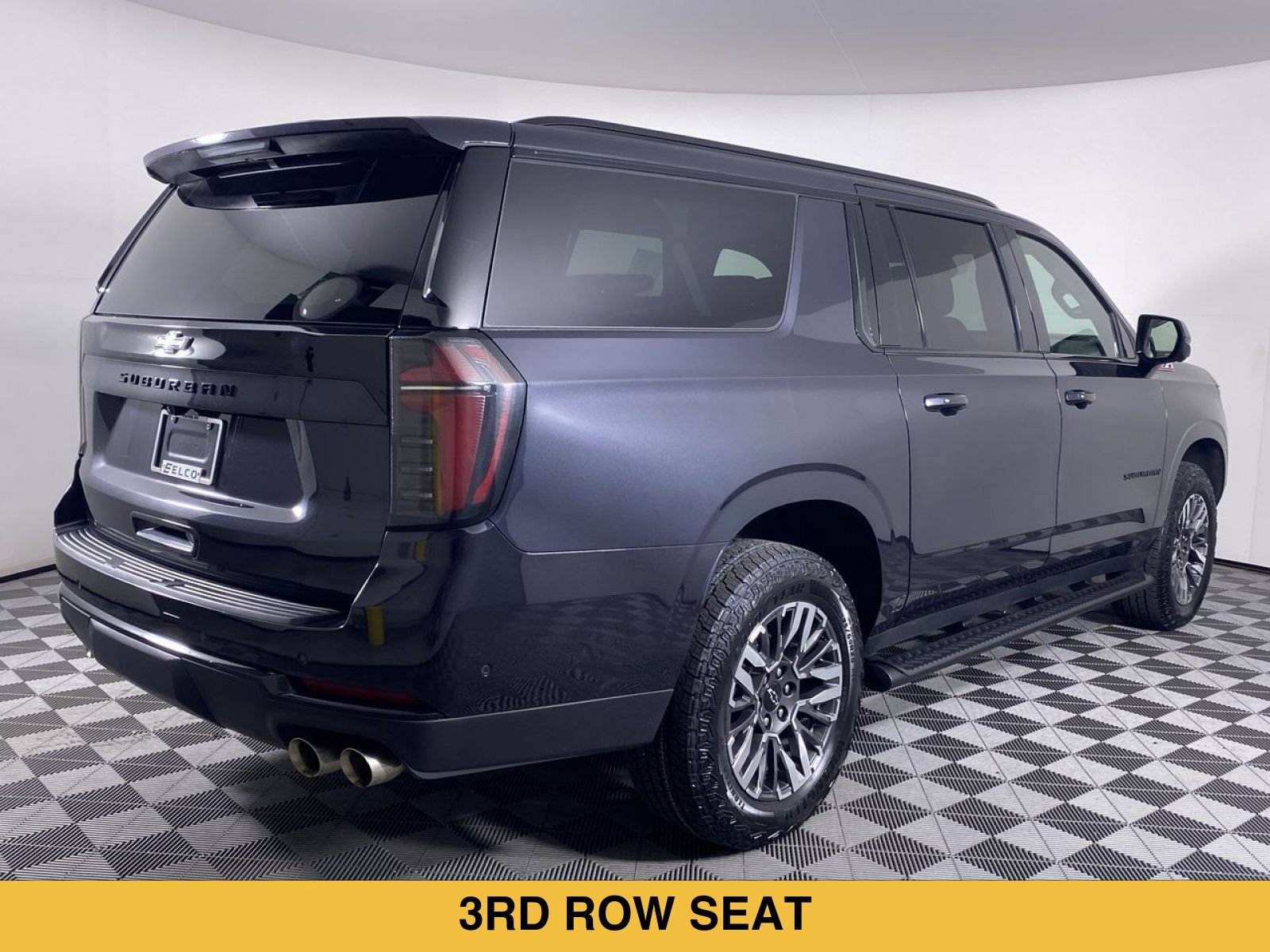 Certified 2025 Chevrolet Suburban Z71 AWD/4WD image 19