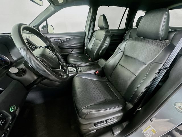 Certified 2019 Honda Passport Elite image 30