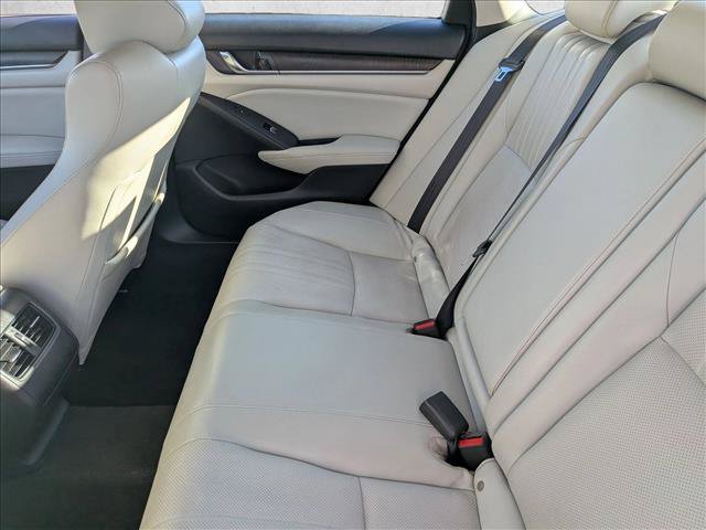 Used 2018 Honda Accord Touring image 24
