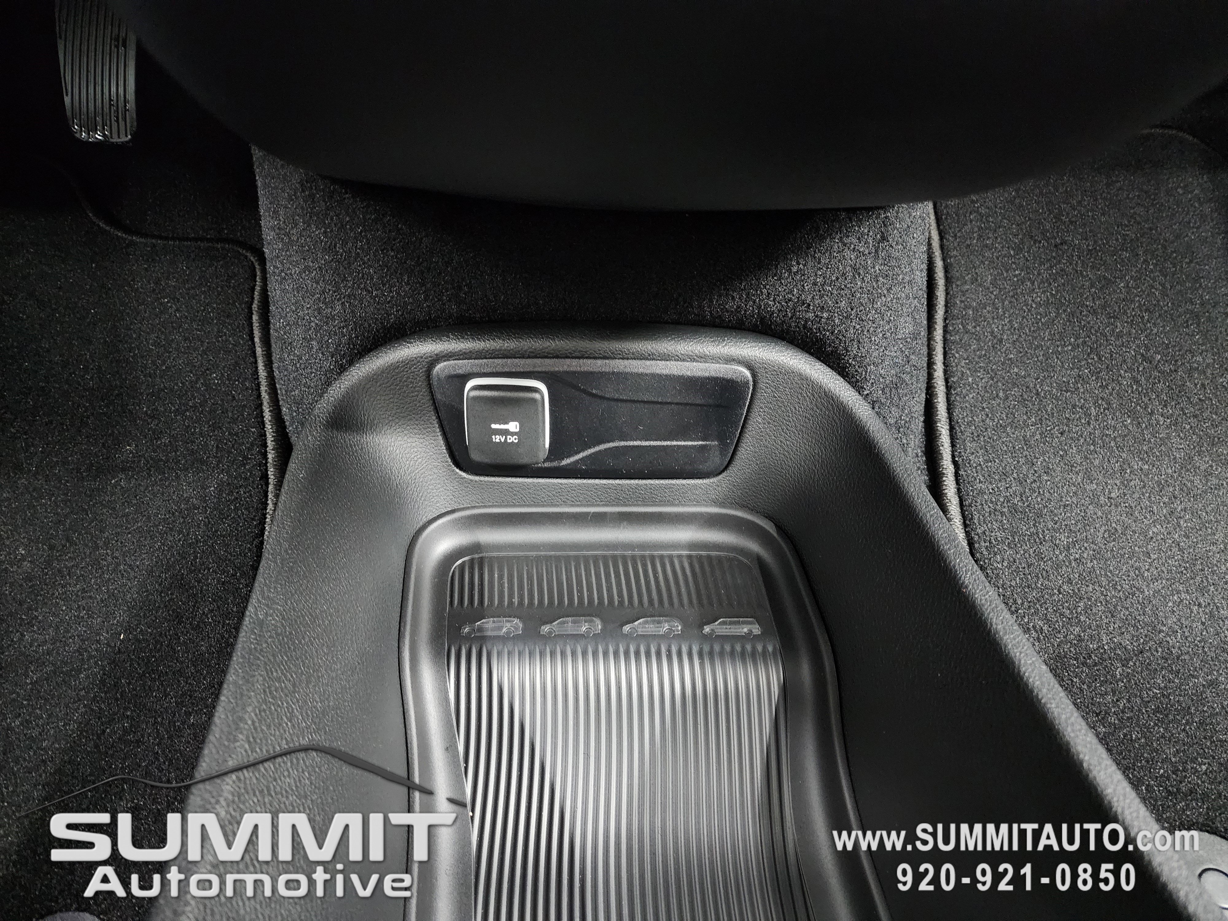 New 2026 Chrysler Voyager LX image 45