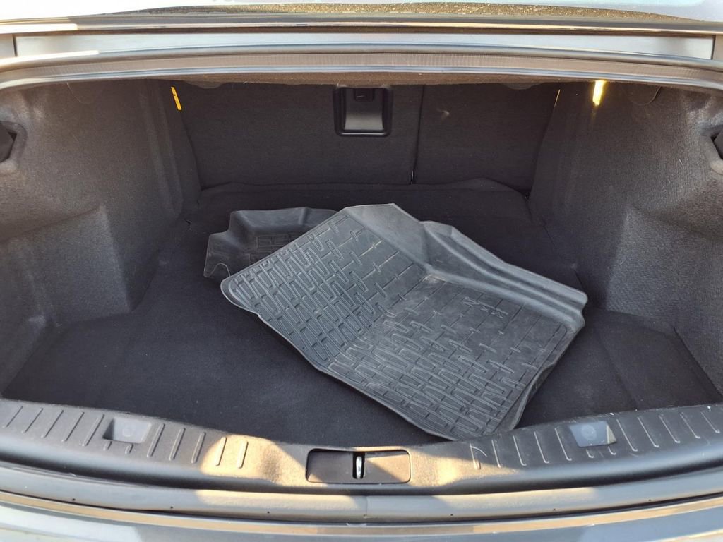 Used 2017 Lincoln MKZ Reserve image 35