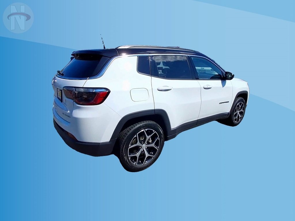 Used 2024 Jeep Compass Limited AWD/4WD image 8