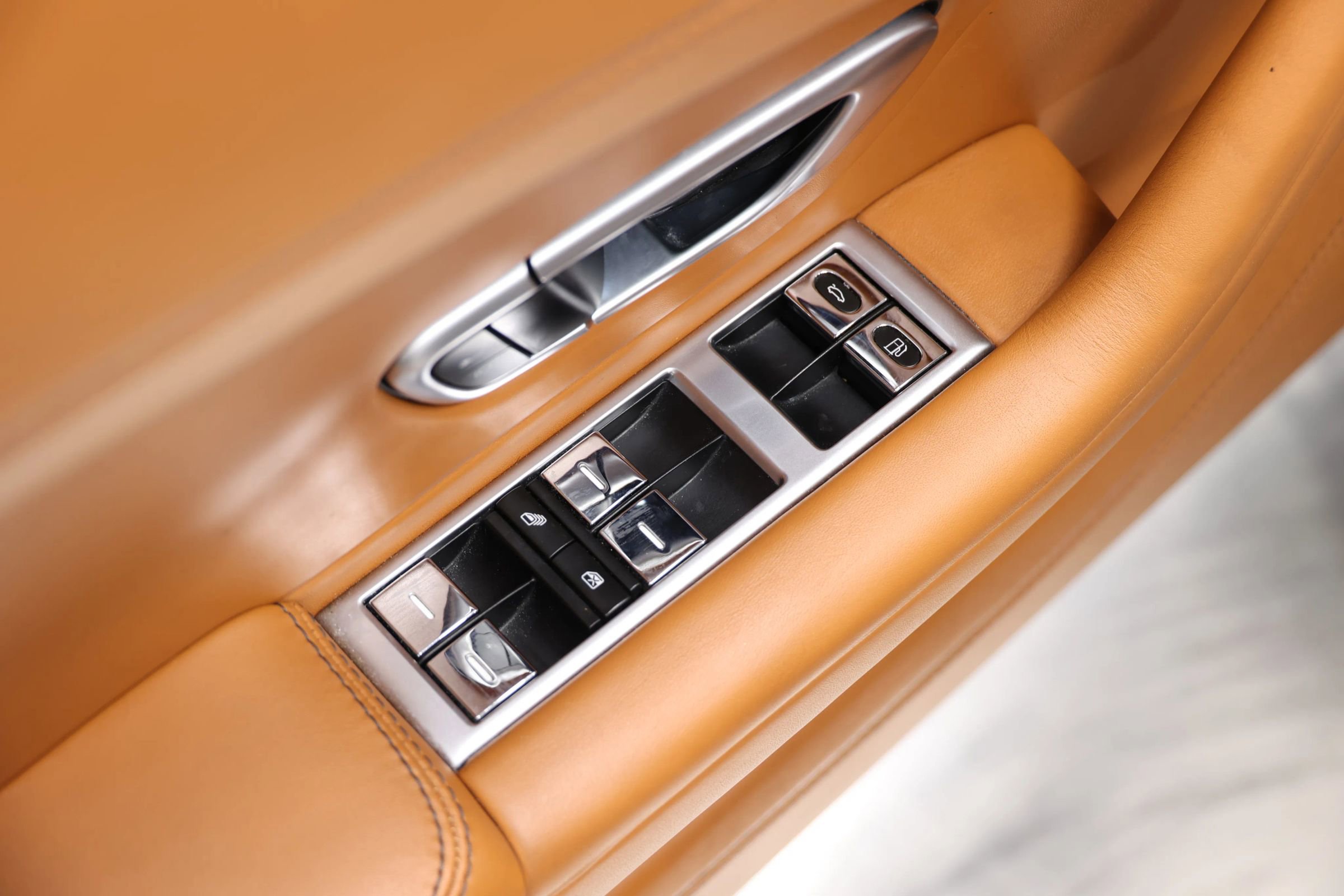 Used 2015 Bentley Continental GT AWD/4WD image 14