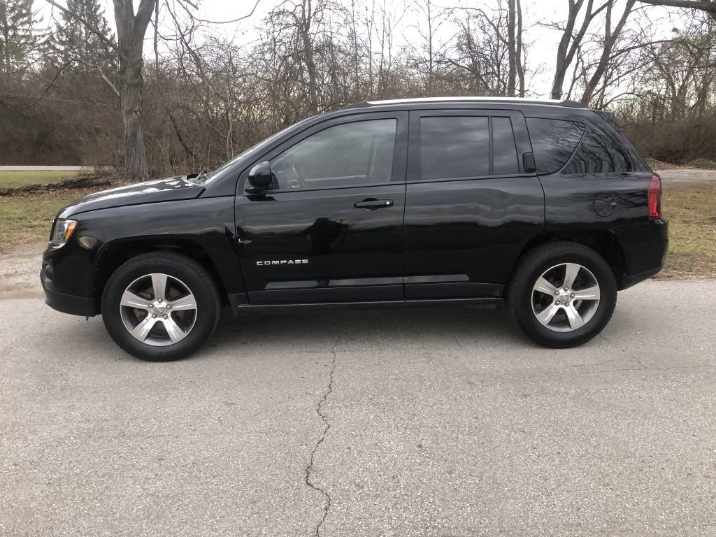 Used 2016 Jeep Compass High Altitude image 10