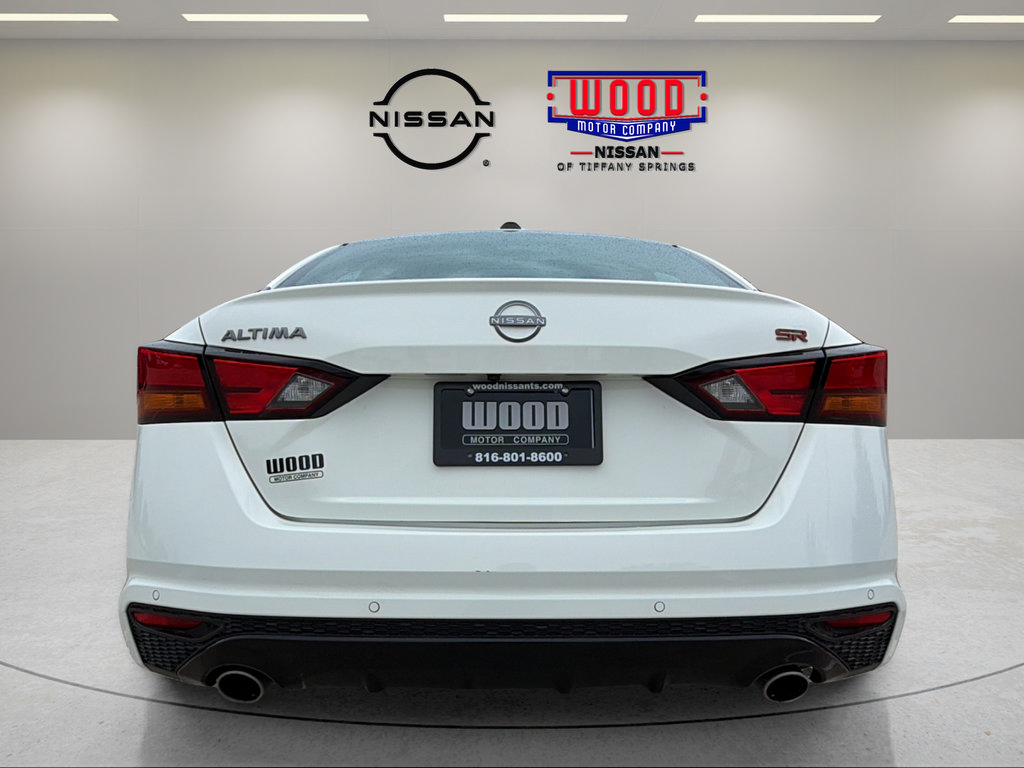 Certified 2026 Nissan Altima 2.5 SR FWD image 3