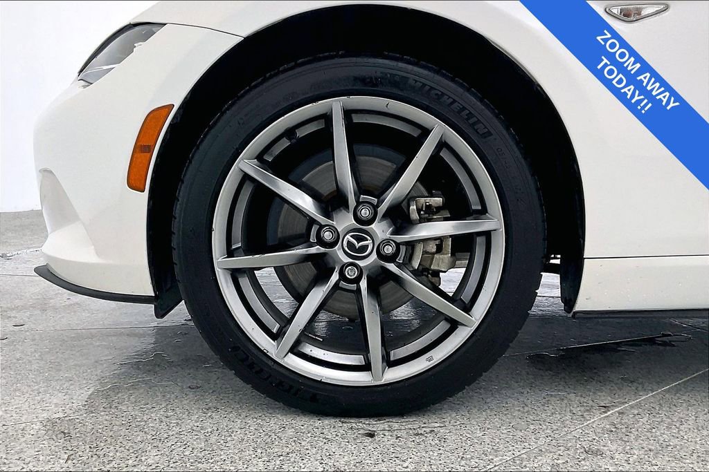 Used 2023 MAZDA MX-5 Miata Grand Touring image 12