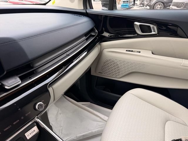 New 2026 Kia Carnival SX Prestige FWD image 17