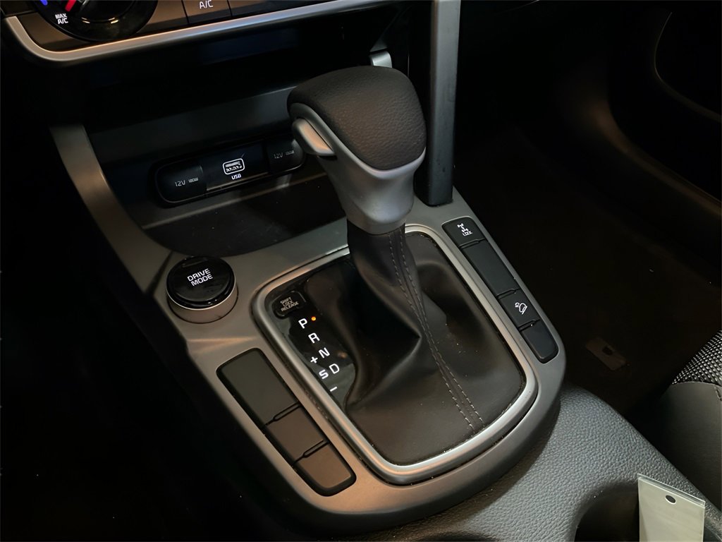 Used 2023 Kia Seltos LX image 24