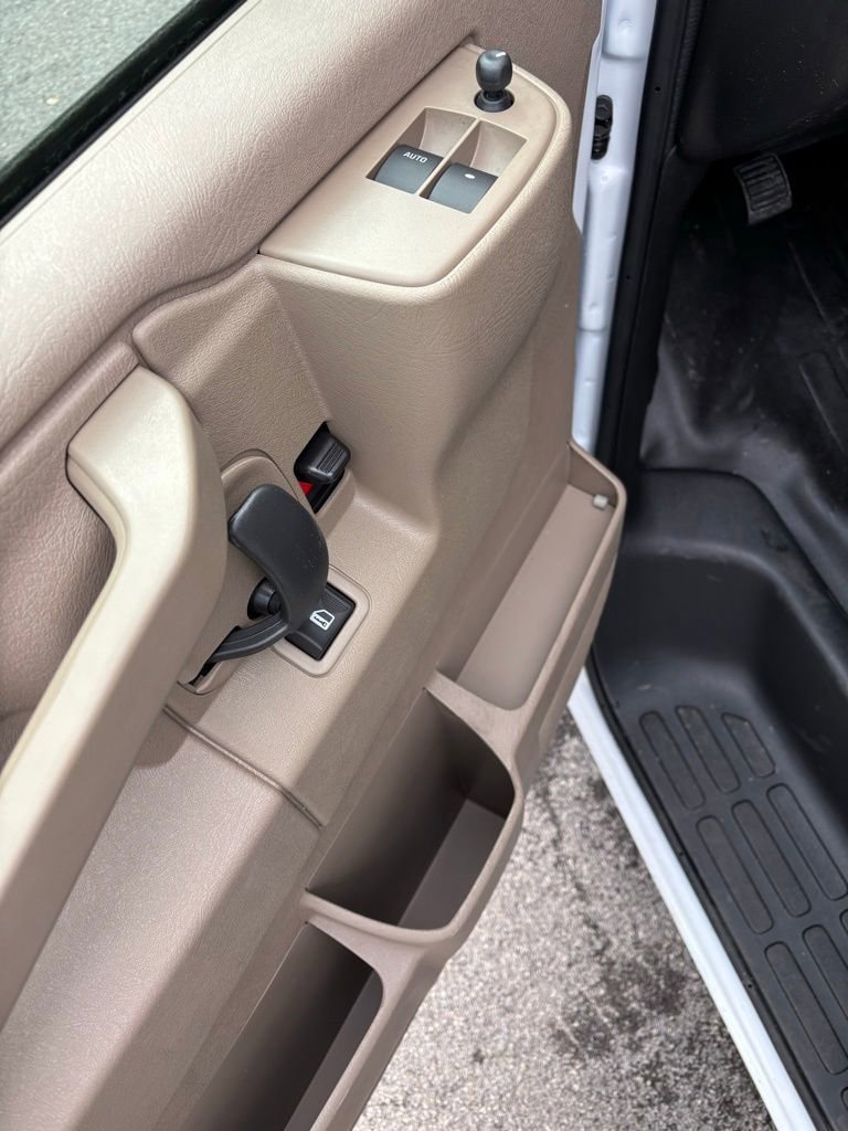 New 2026 Chevrolet Express 2500 RWD image 17