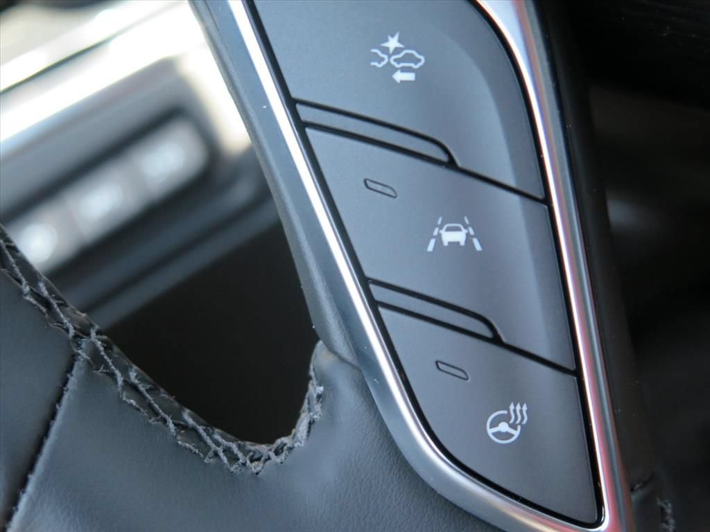 New 2026 Cadillac XT5 Premium Luxury w/ LPO, ONYX Package FWD image 20