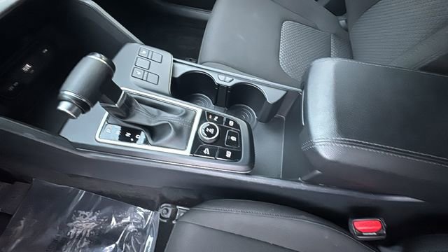 Used 2024 Kia Sportage LX image 22