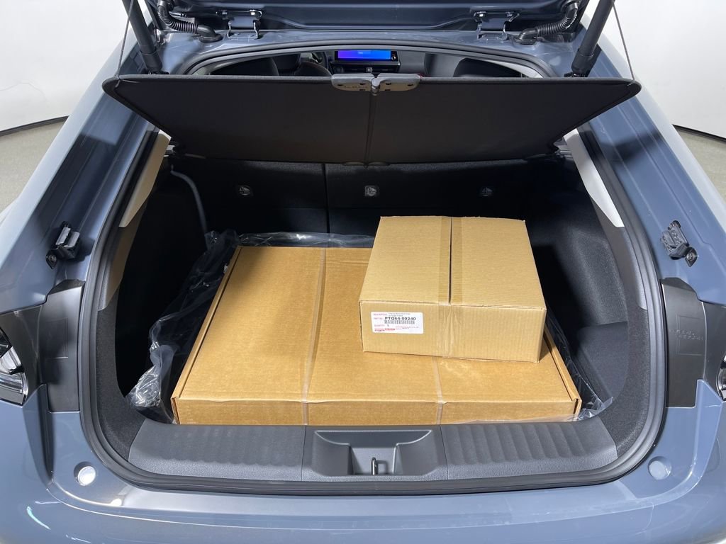 New 2026 Toyota Prius Plug-In Hybrid image 10