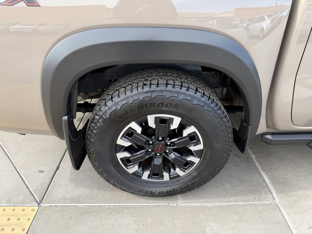 Used 2023 Nissan Frontier Pro-X w/ Pro Convenience Package image 15