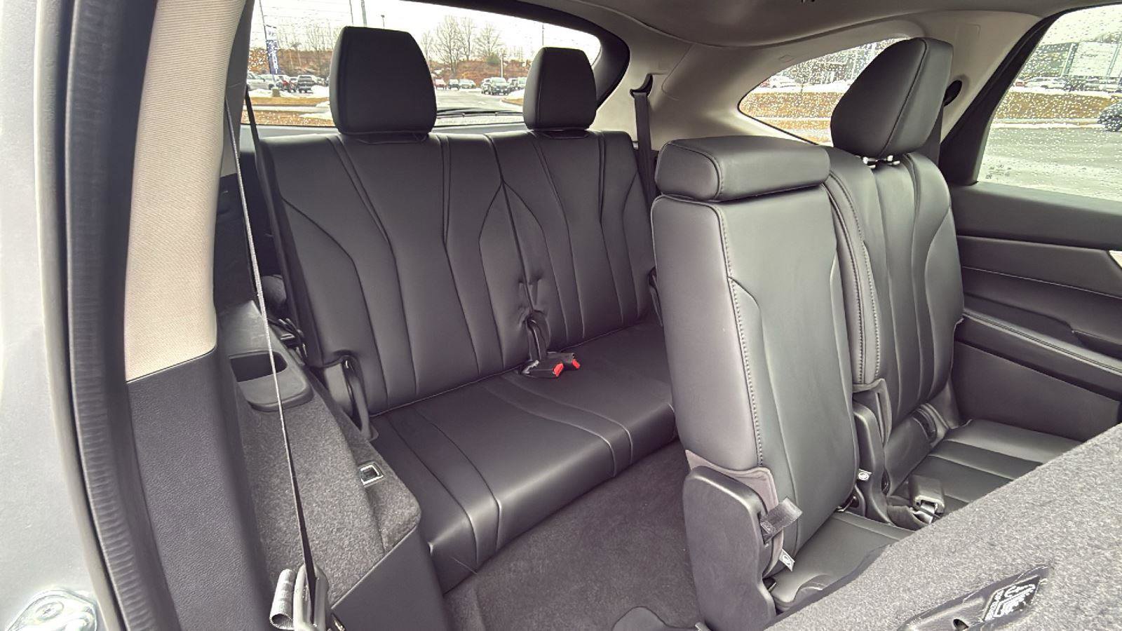 Used 2023 Acura MDX SH-AWD image 21