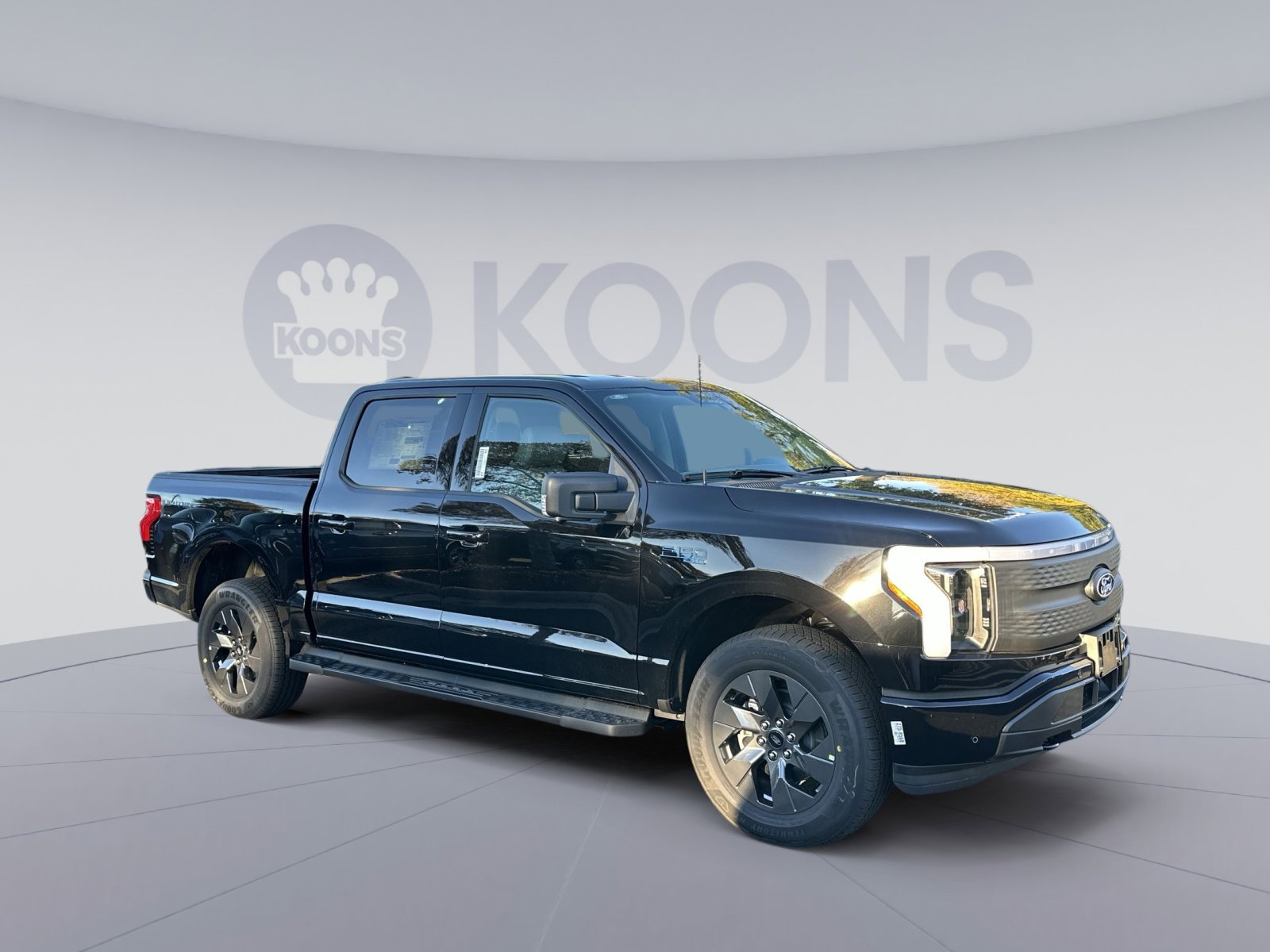 New 2025 Ford F150 Lightning Flash image 10