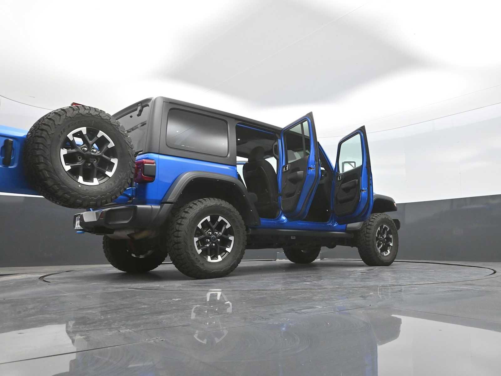 Used 2024 Jeep Wrangler Unlimited Rubicon 4xe AWD/4WD image 51