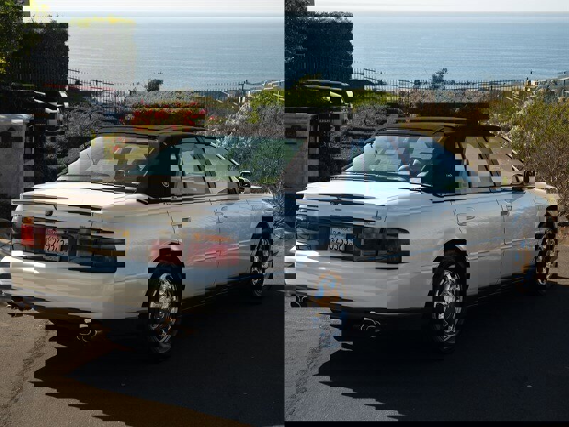 Used 1999 Cadillac Seville SLS w/ Personalization Pkg image 11