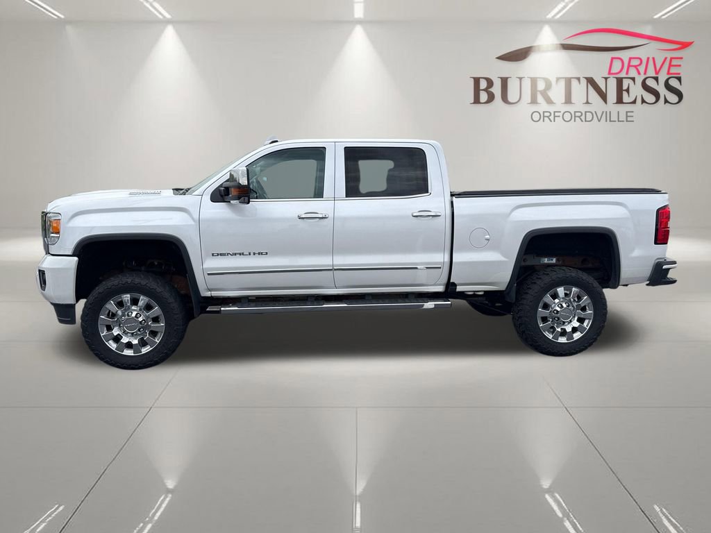 Used 2019 GMC Sierra 2500 Denali w/ Duramax Plus Package AWD/4WD image 5