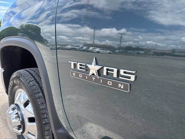 Used 2025 Chevrolet Silverado 3500 LTZ w/ LTZ Texas Edition AWD/4WD image 12