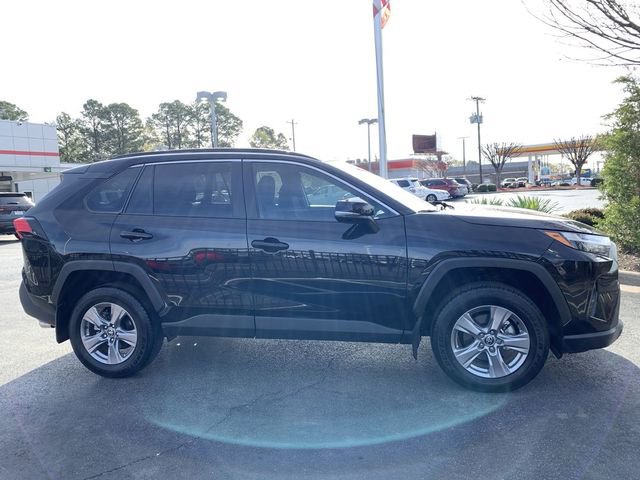 Used 2025 Toyota RAV4 XLE w/ Convenience Package image 9