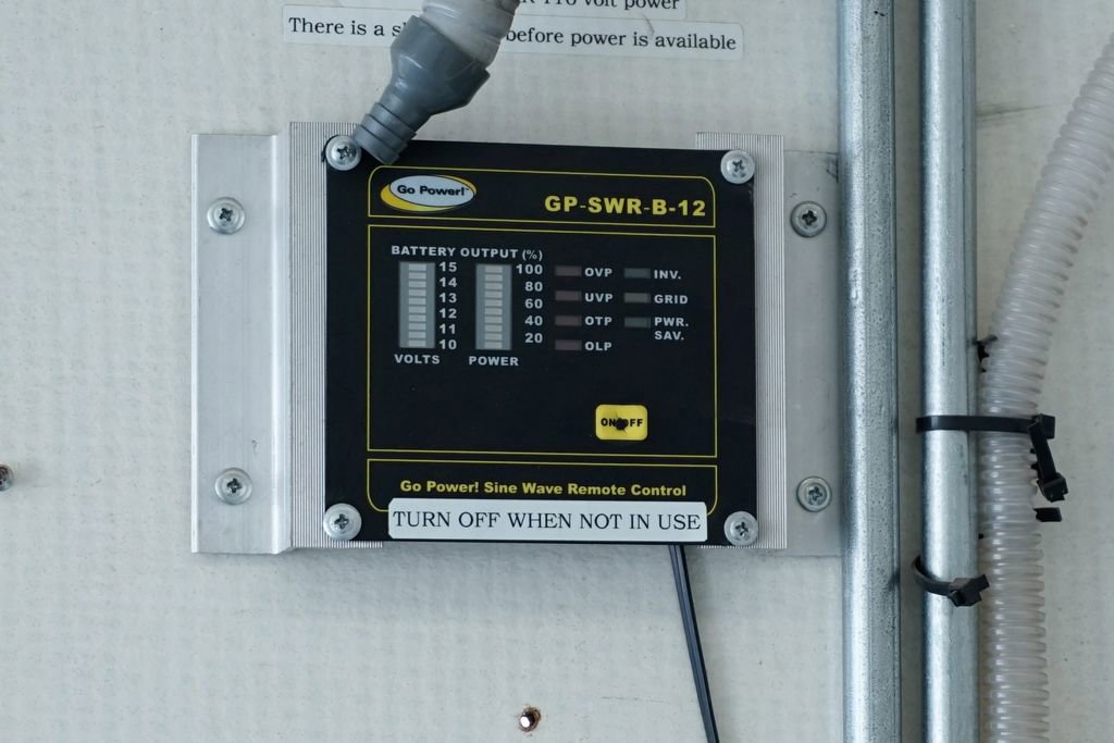 Used 2015 Ford F550 2WD Regular Cab Super Duty image 11