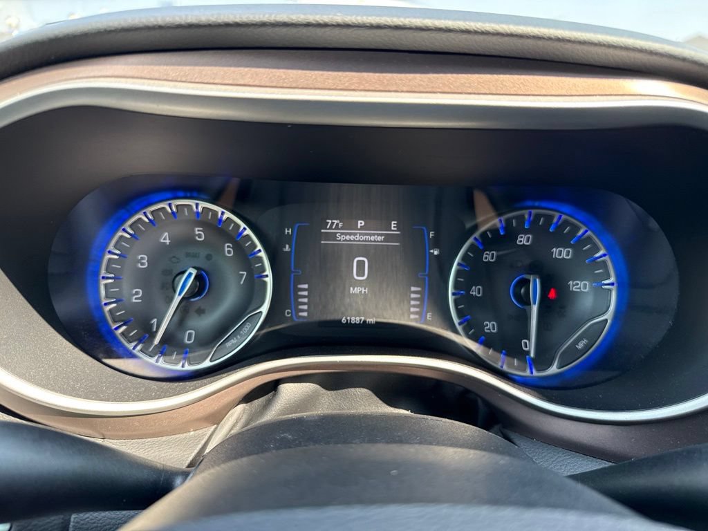 Used 2023 Chrysler Voyager LX FWD image 31