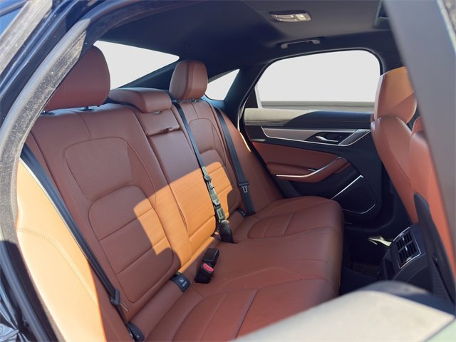 Used 2024 Jaguar XF R-Dynamic SE image 18